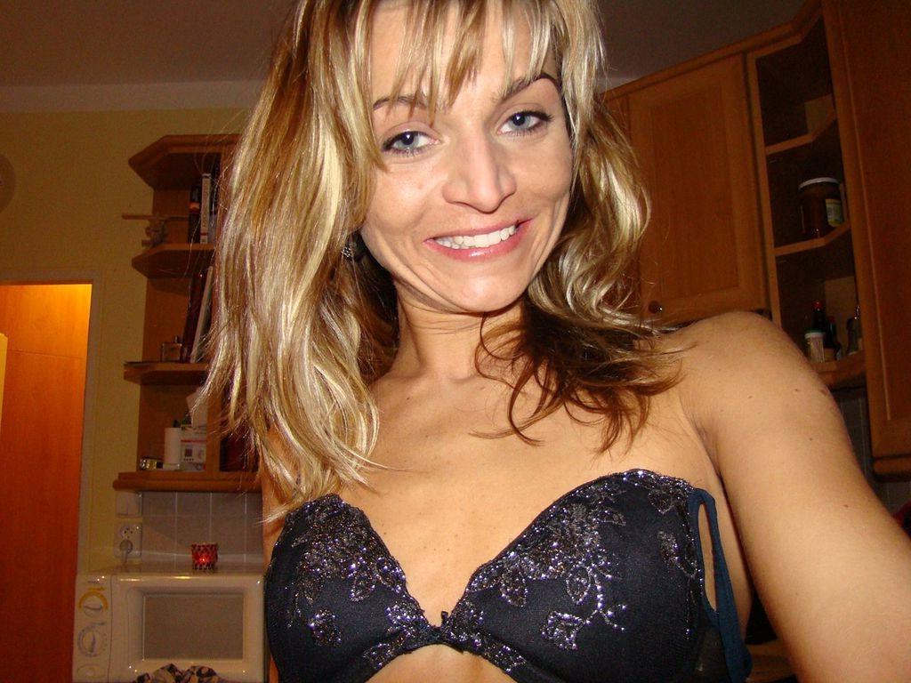 15P Tiny teen slut showing her sweet panties