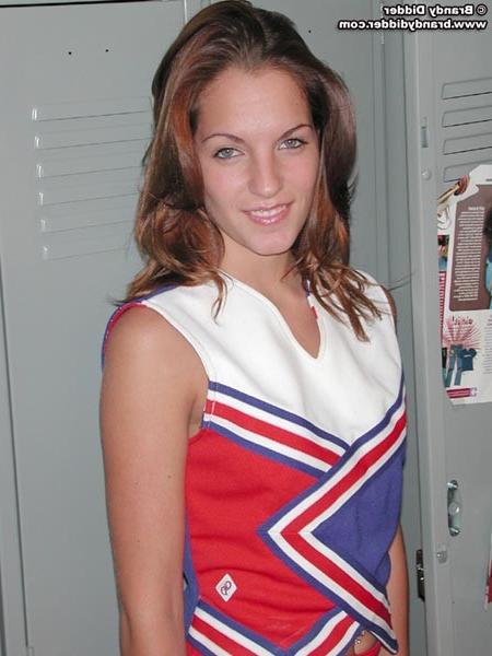 15P Teen Cheerleaders