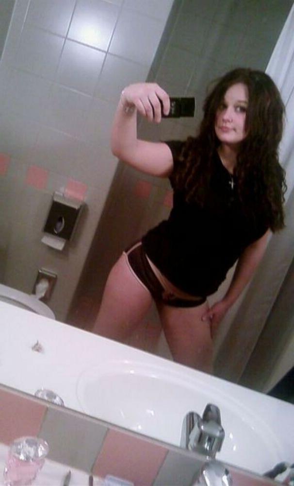 15P Selfshot teen gfs posing naked in the mirror gallery 13