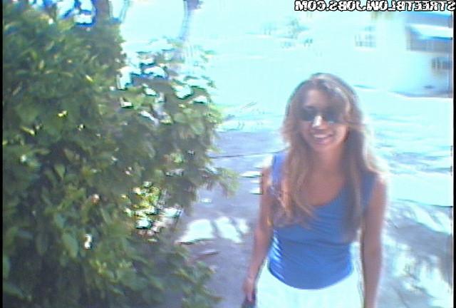 15P Cute amateur babe getting fucked in the bathroom with spy glasses