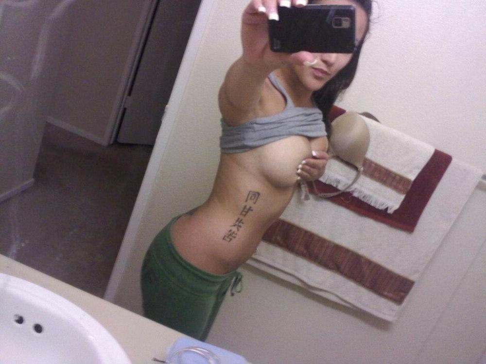 15P Selfshot teen gfs posing naked in the mirror gallery 5