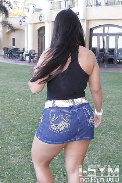 25P Andressa Soares(Mulher Melancia) in jeans pants-rock