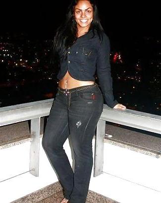 25P Andressa Soares(Mulher Melancia) in jeans pants-rock