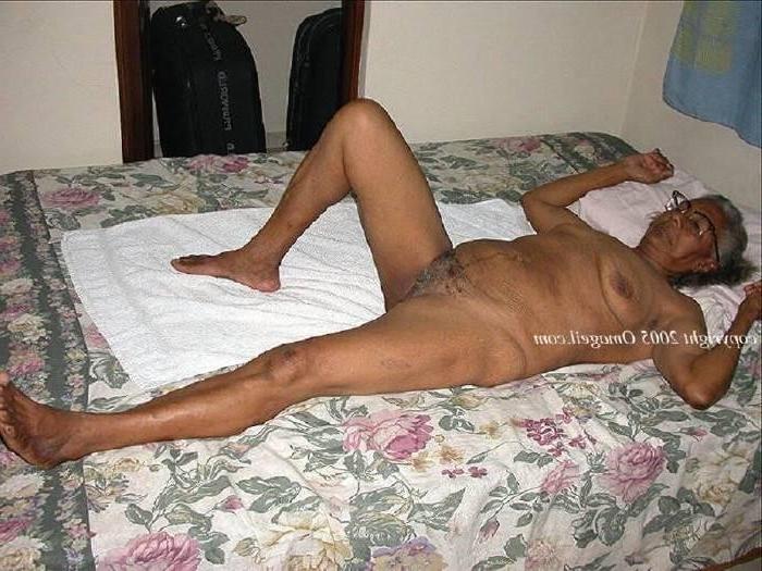 16P Only granny amateur models