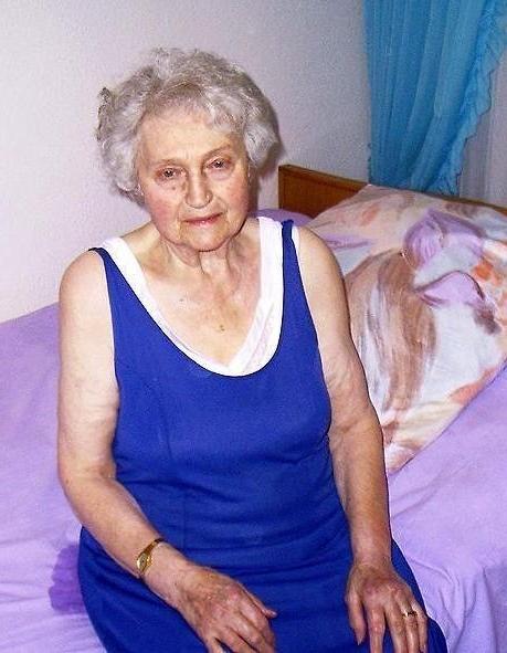 16P Only granny amateur models