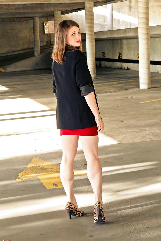 20P Hotlegs-miniskirt babe128