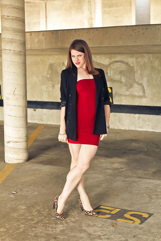 20P Hotlegs-miniskirt babe128