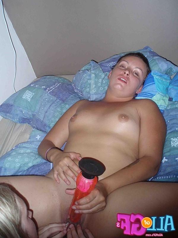 12P Two dicks for my girlfriend throat