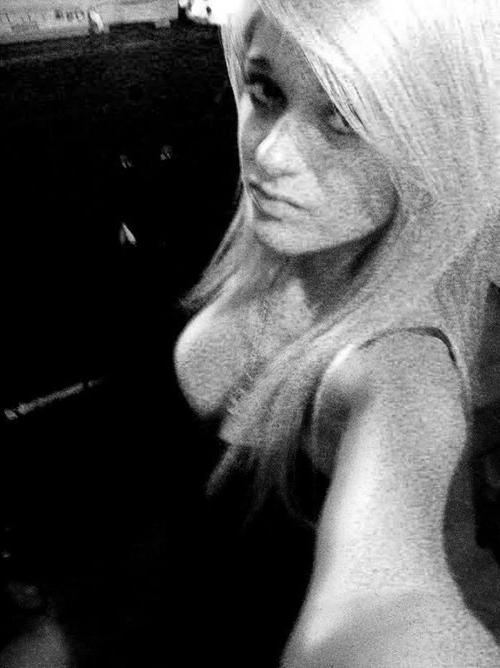 10P Sweet Brittish girl with nice boobs photographs herself by the mirror