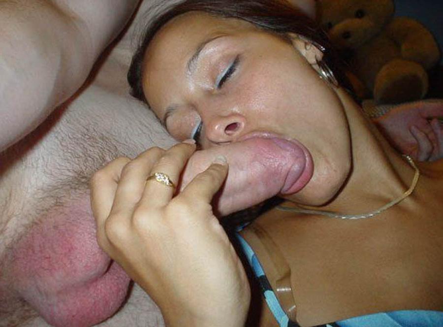 15P Hündinnen geben Blowjob