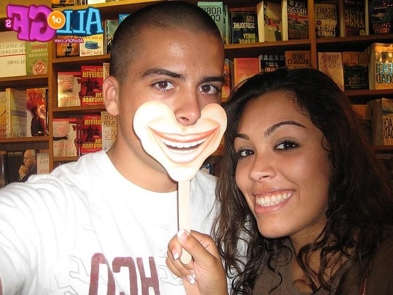 12P Hot girlfriend pics of deep throat