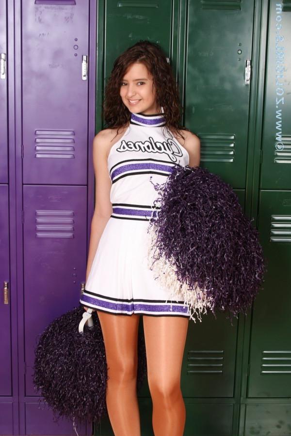 15P School girls and cheerleaders