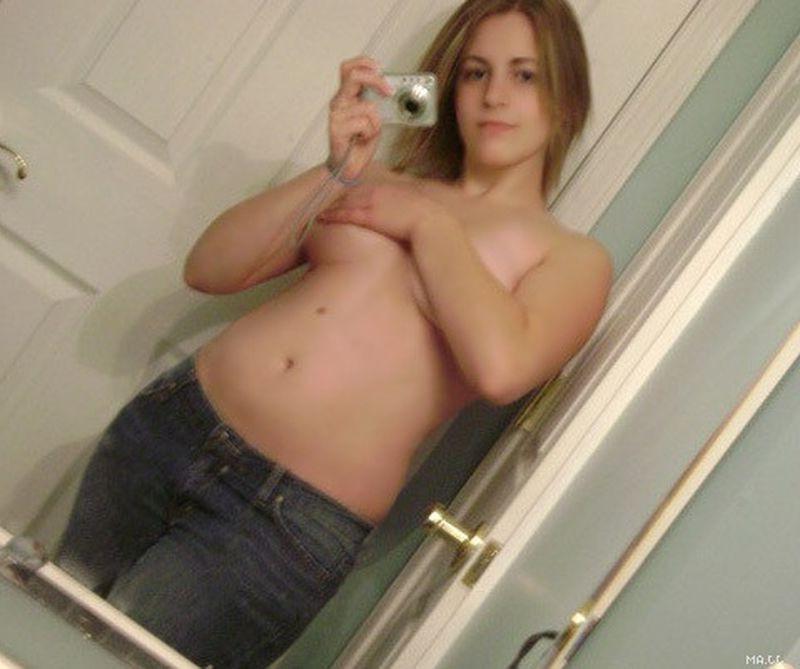 12P Sexy amateur blonde in the mirror