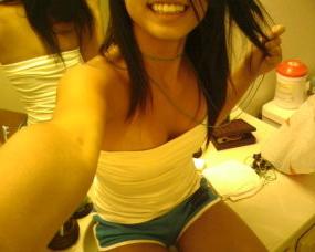 15P Cute Asian chick naked in the bathroom