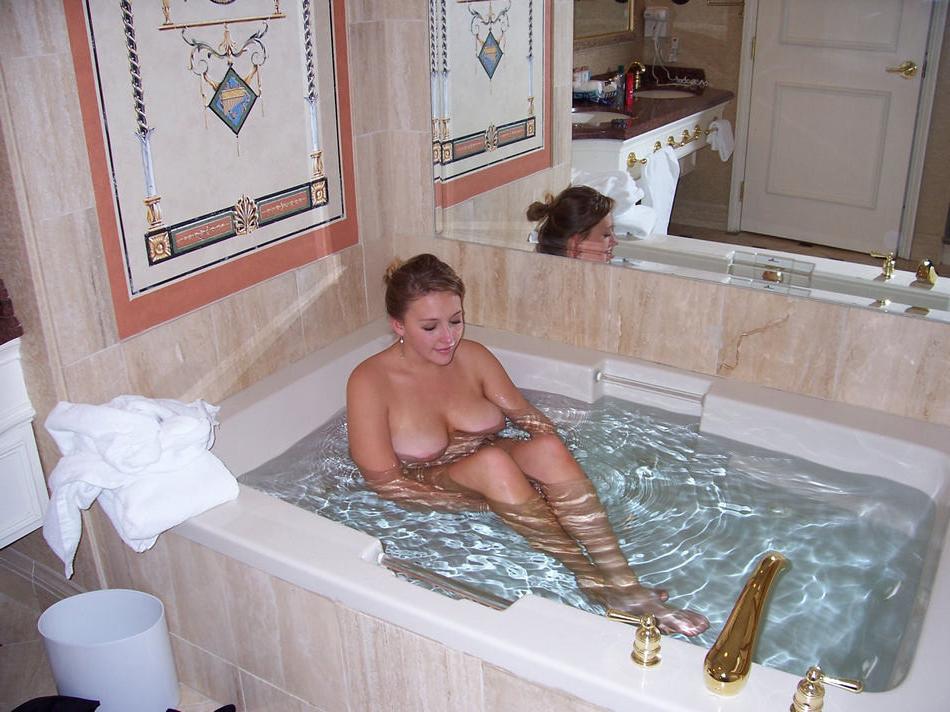 15P Gorgeous amateur GF with huge breasts takes bath and teases cock
