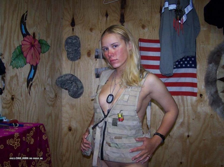 15P Amateur army girlfriend