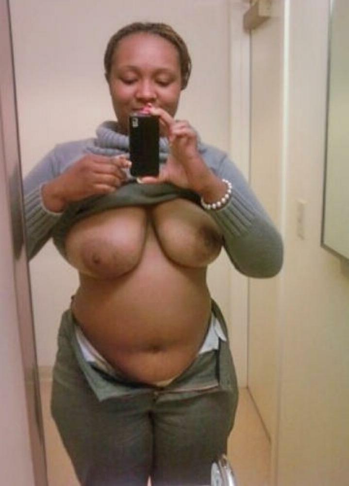 15P Thick ass black girls undressing and posing 7