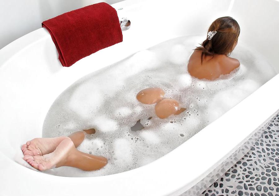 9P Bath Time