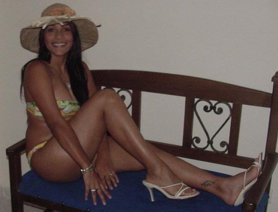 12P Cute long haired Latina loves to pose