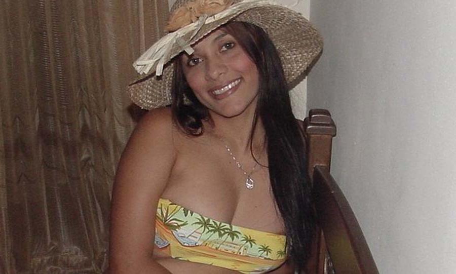 12P Cute long haired Latina loves to pose