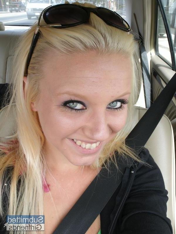 15P Private pictures from a freshly dumped girlfriend