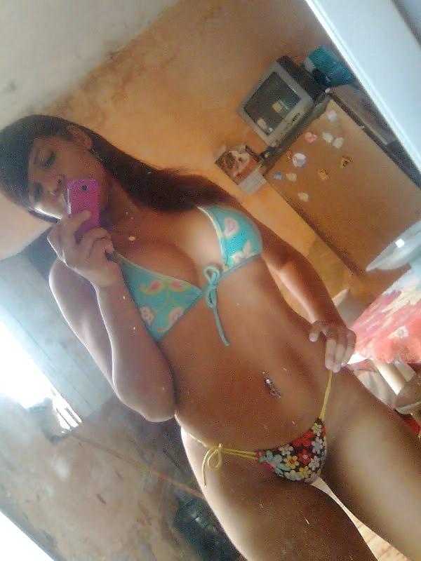 25P Brazilian young girls 