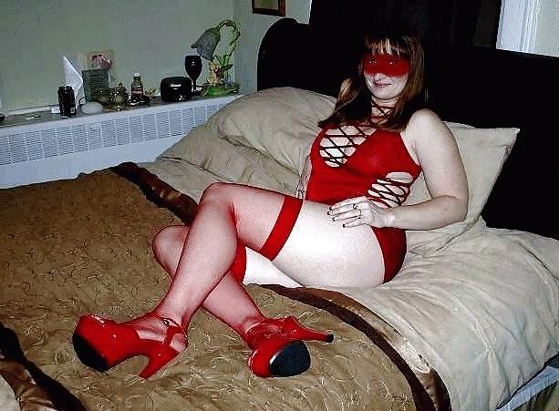 7P Red Head Milf in Red Lingerie