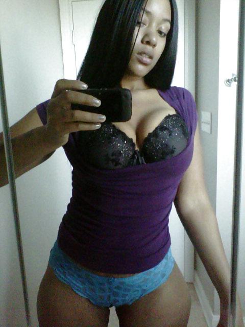 21P BaddHoes-Too thick
