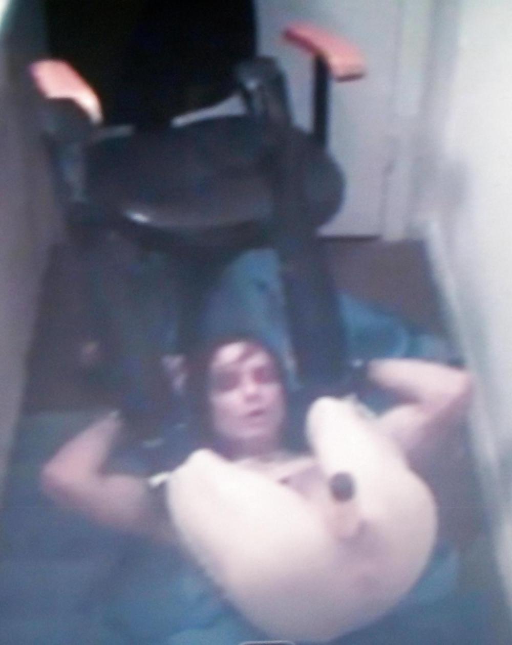 25P Ass Play in the Shitter