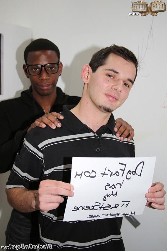 15P White College Boy Stuffed With BBC