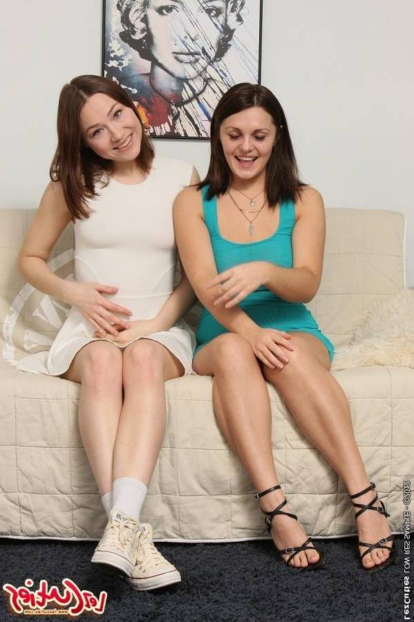 15P Horny lesbian teens toying their asses