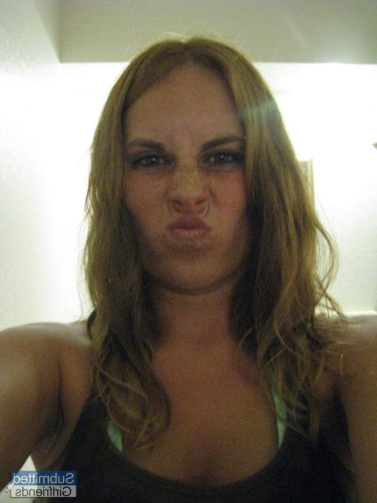 15P Leaked private pictures from a dumped ex girlfriend