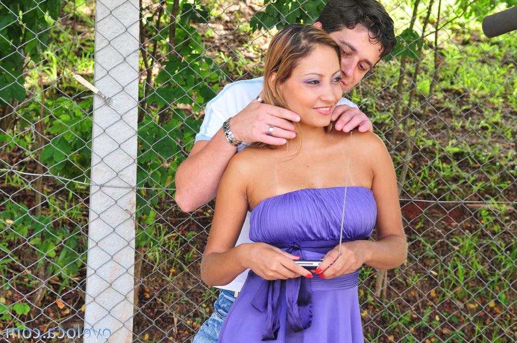 9P Beautiful Brazilian goddess takes it in the pink and the stink