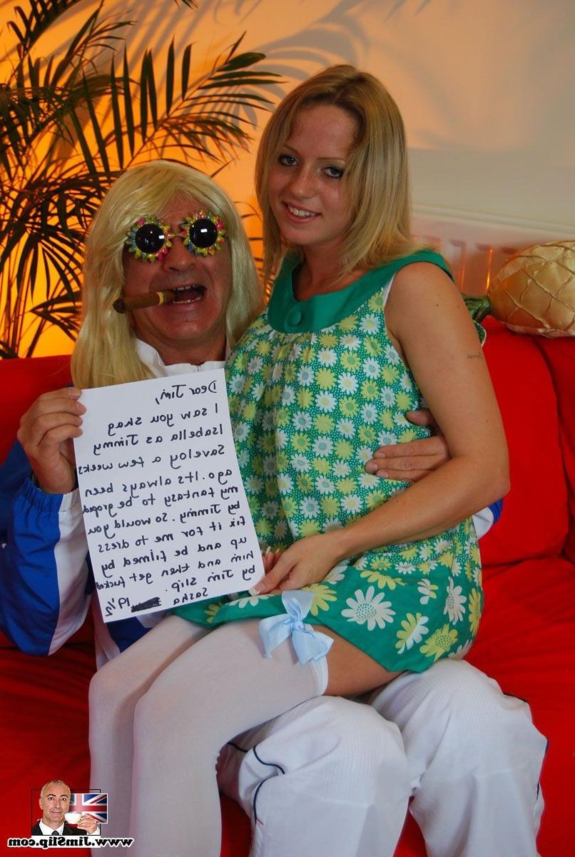 15P Senior Jimslip hat schöne Zeit mit einem dreckigen britischen Flittchen