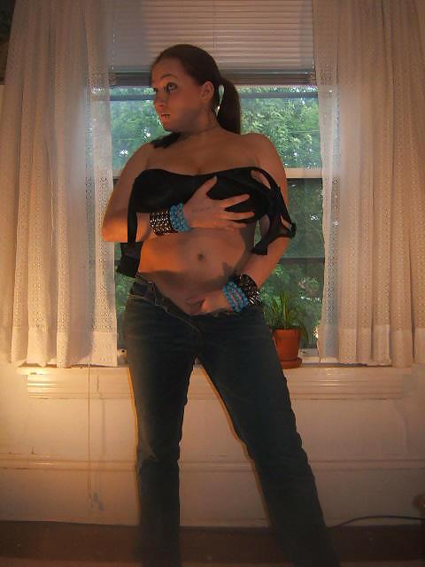 25P Sexy girls in jeans 6