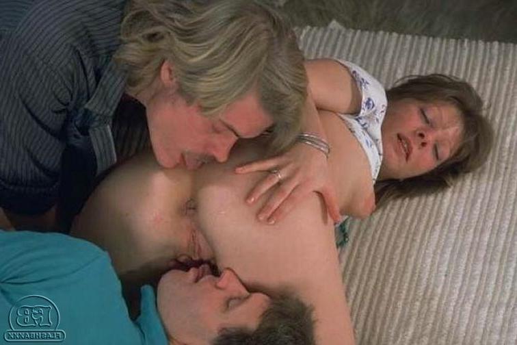 16P European threeway sex from the early 1980s