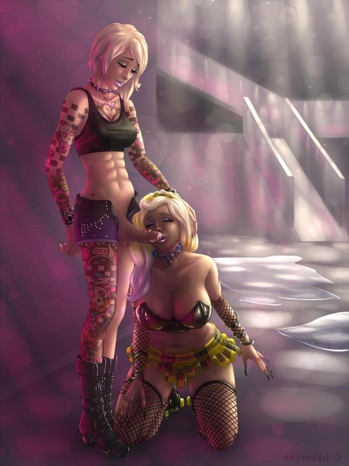 14P Futanari cocks in shorts