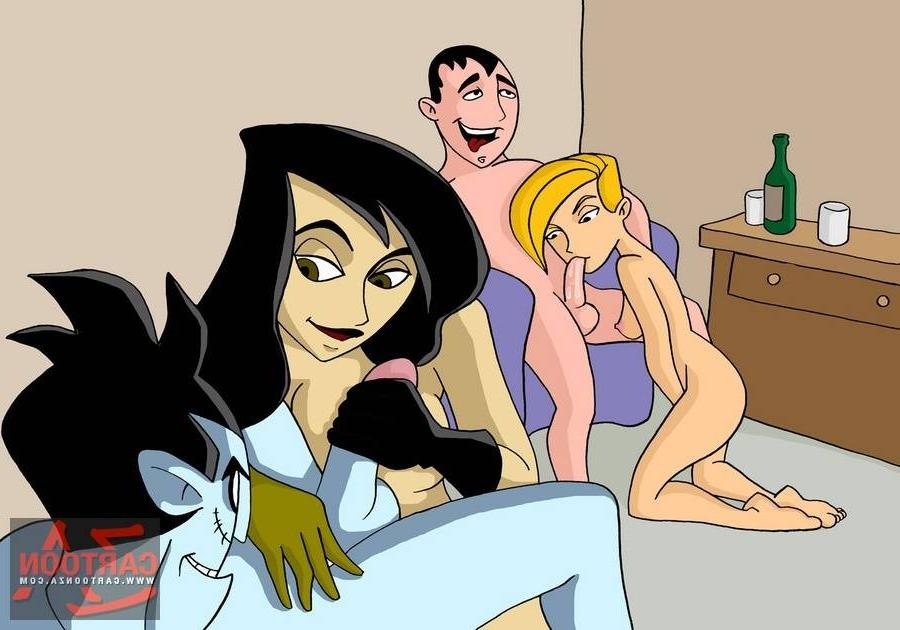 15P Hot fucking action by huge stories