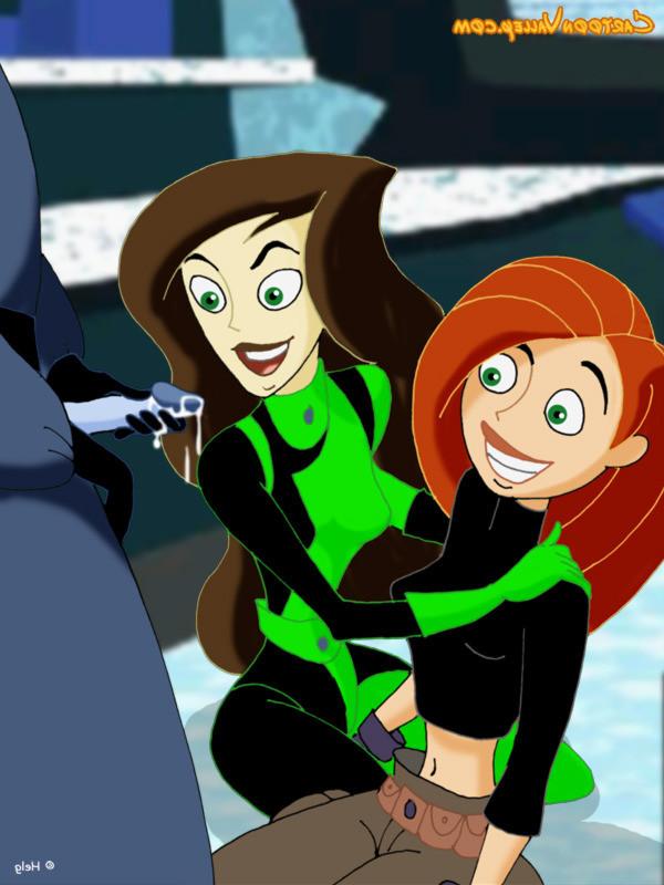 12P Jasmine gets to work pleasing all the men in her life