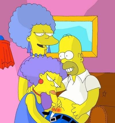 12P Marge Simpson with plump knockers putting cumshots