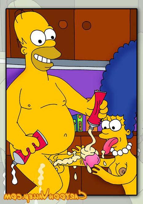 12P Lovely Marge Simpson in stockings massaging schlong
