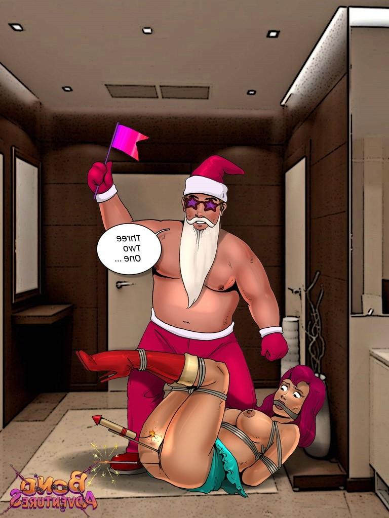 12P Christmas freak Bruce Bond plays with his bondmaids