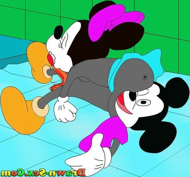 15P Mickey Mouse and Donald Duck sucking and fucking hardcore