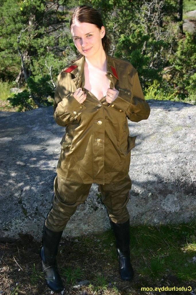 20P Sexy girl with big tits in a Russian army uniform