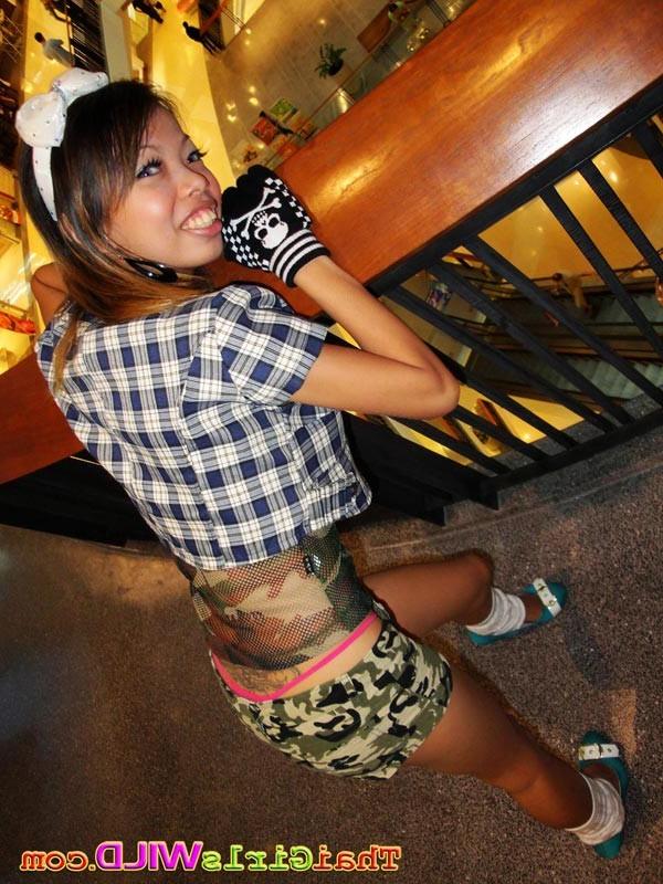 16P Slender cutie from Bangkok sips pop from a straw and takes pics