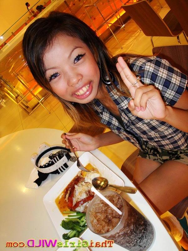 16P Slender cutie from Bangkok sips pop from a straw and takes pics