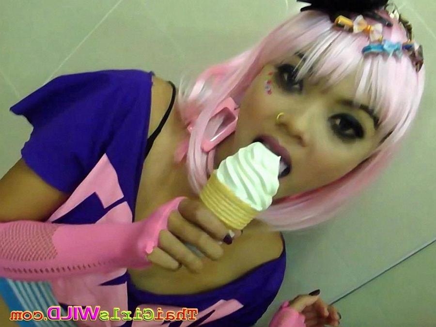 16P Watch Miy tease you as she licks a vanilla ice cream cone