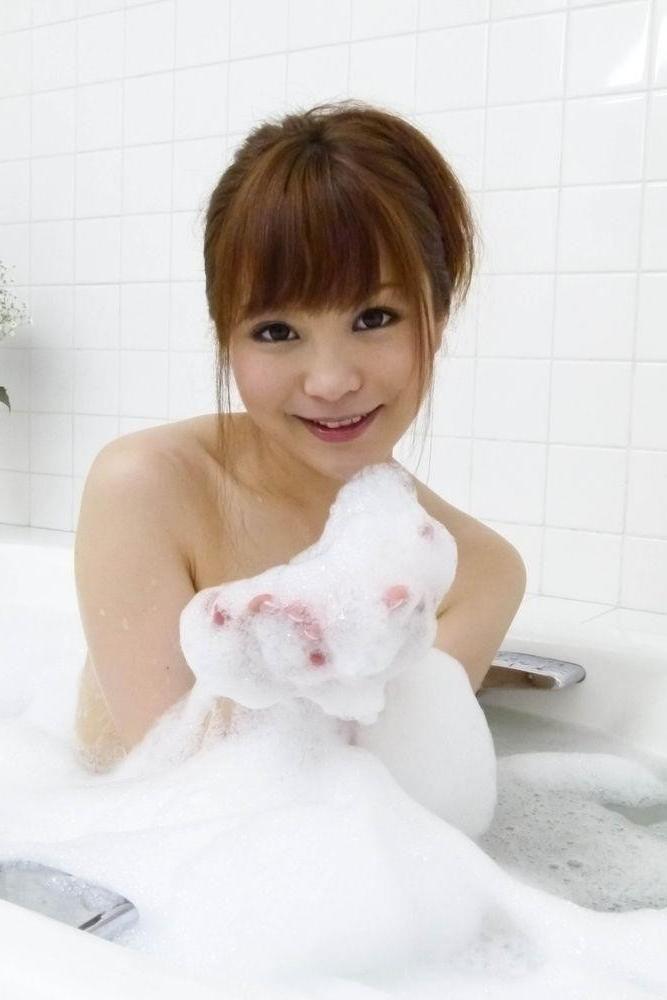 15P Maomi Nagasawa Asian with soap on boobies sucks and licks dongs for facial cumsh
