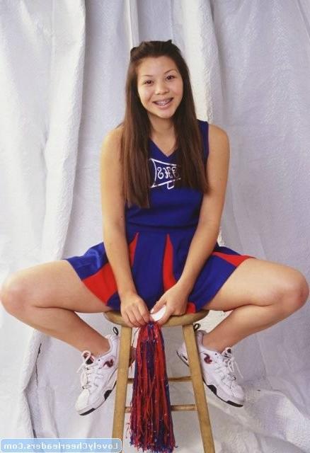 15P Hottie Asian cheerleader stripping for you