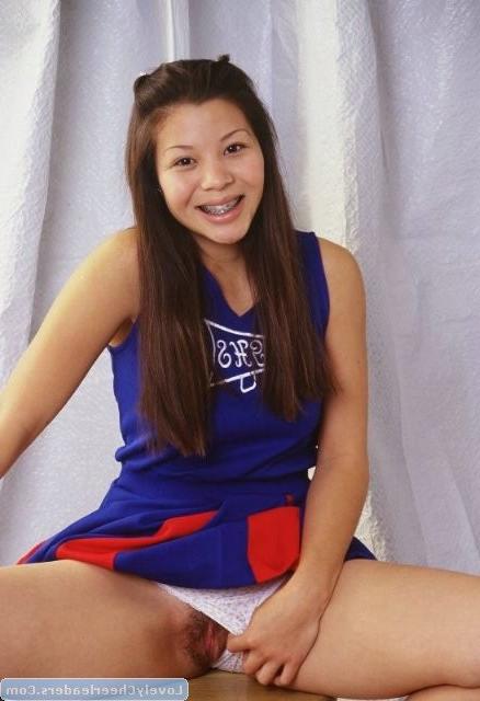 15P Hottie Asian cheerleader stripping for you